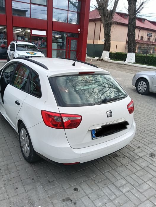 Seat Ibiza 1,2 benzina tsi CADOU : SET  CAUCIUCURI SI JENTI all seazon