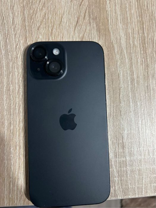 Iphhone 15 black