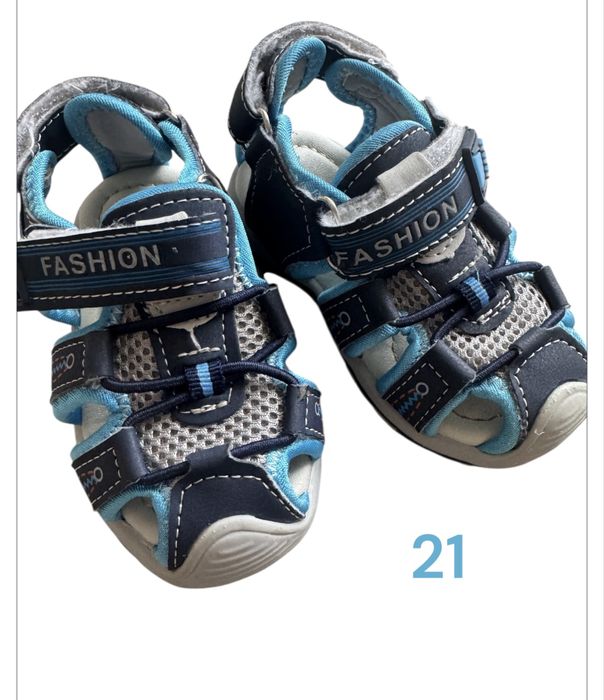 Sandale baiat marimea 21