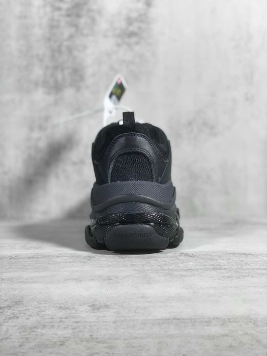 Adidasi Balenciaga Triple S Calitate Premium