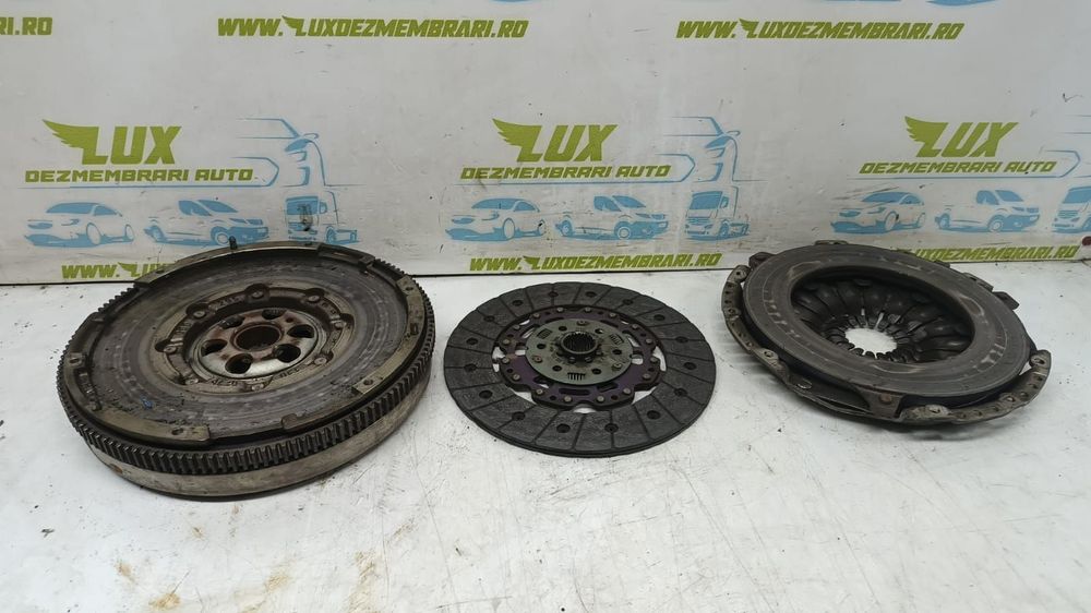 Kit ambreiaj volanta cu masa dubla 2.0 tdi cba 1878005015 Skoda Octav