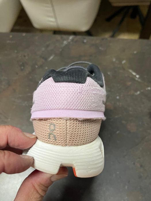 Кроссовки On cloud 5