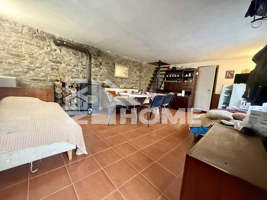 Продава се Къща в Асеновград - 100 кв.м за 550 €/кв.м - Снимка #5