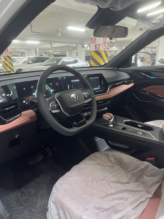 Changan X5  plus