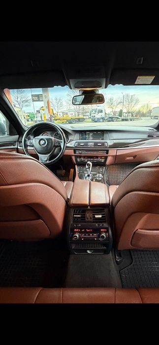 BMW Seria 5 520d F10