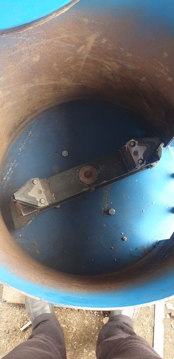 Unversal drabilka 160 dan 220 volda ishlidi