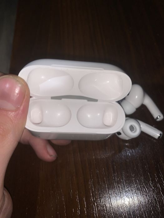 Air pods 2 arginal