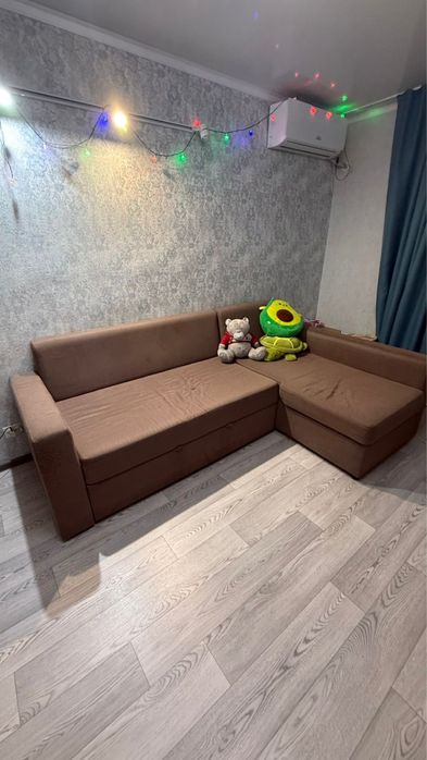 Продам диван б/у