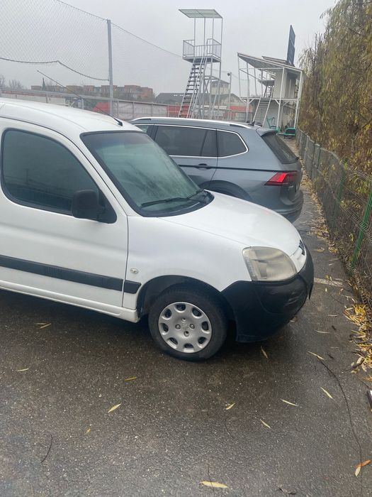 Vand auto peugeot partner