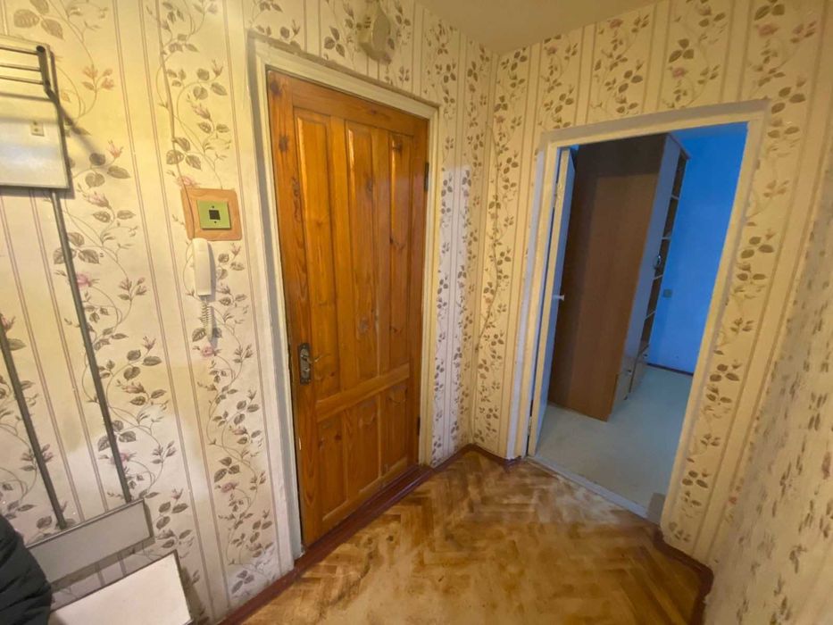 Продажа 2-комнатной квартиры в 7 микрорайоне