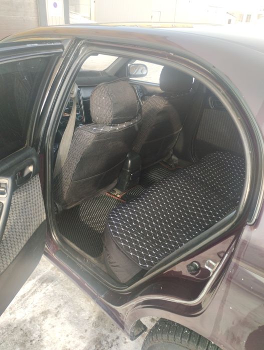 Toyota карина е сатылады