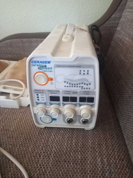 Vand aparat Ceragem CGM P-320, stare foarte buna.