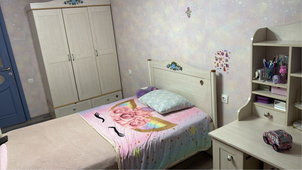 Сдам квартиру 4 ком 110кв 3 балкона