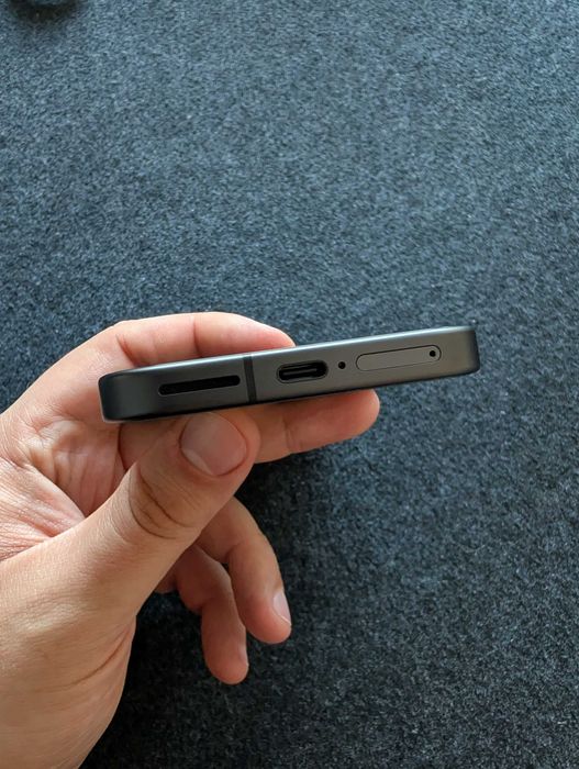 Google Pixel 9a 8/128GB + 2 калъфа