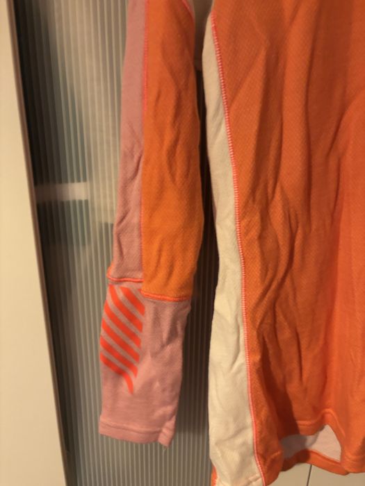 Bluza cu merinos Helly Hansen masura L