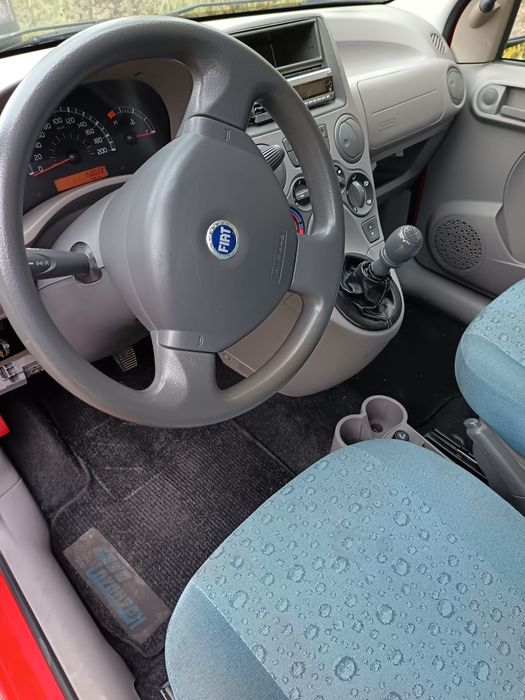 Vând Fiat Panda în stare foarte bună