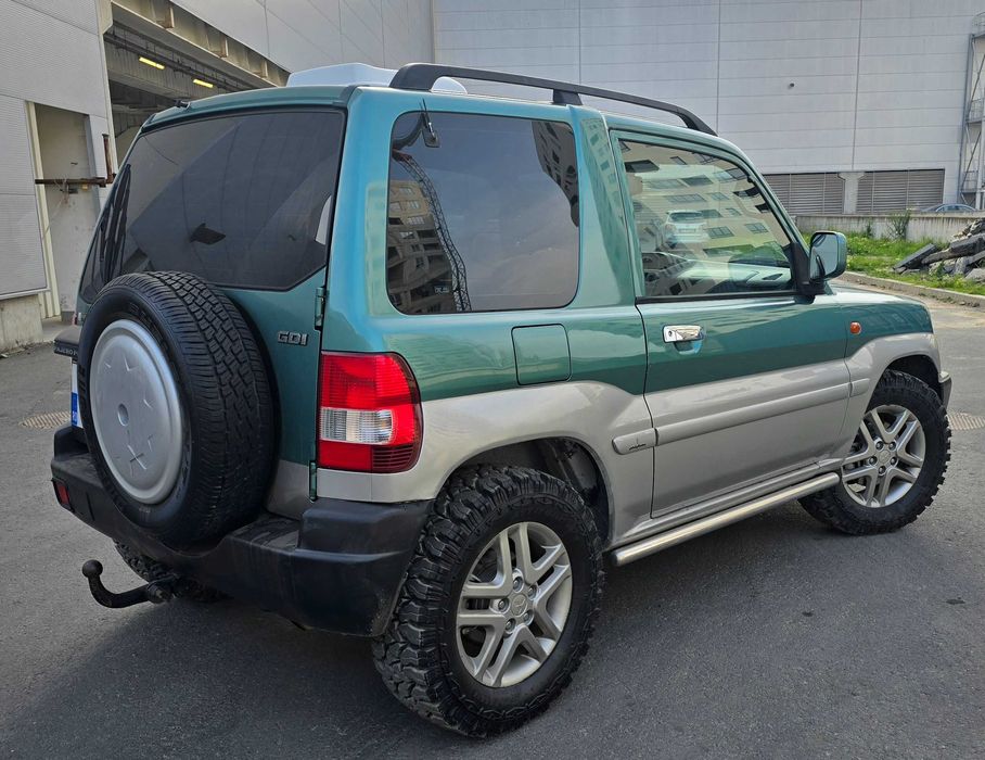 Mitsubishi Pajero Pinin
