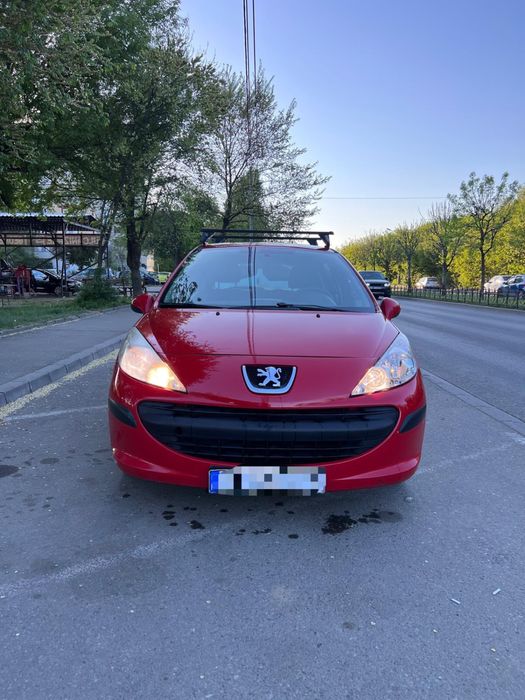 PEUGEOT 207