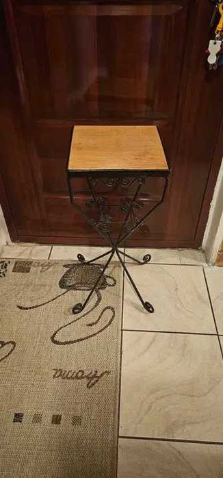 masa/ suport din fier forjat