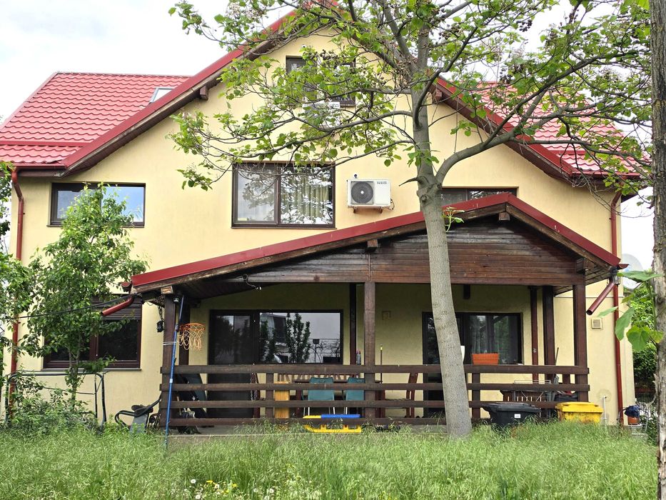 Casa de vanzare in Domnesti - teren 605 mp, garaj, pod open space