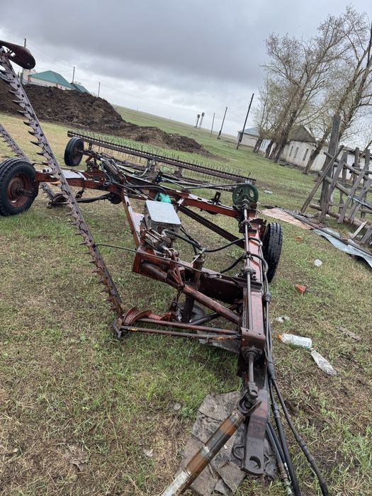 Продам мтз 80 93года