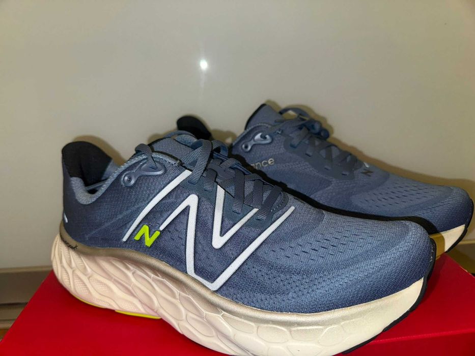 New Balance Fresh Foam X More v4 - 42-43-44EU - Running