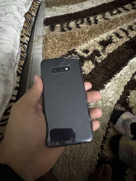 Samsung s10e a51