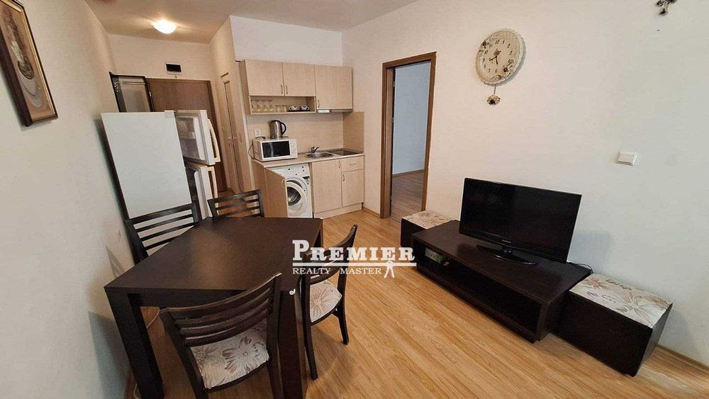 Продава се Двустаен апартамент в к.к. Слънчев бряг - 51 кв.м за 715 €/кв.м - Снимка #4