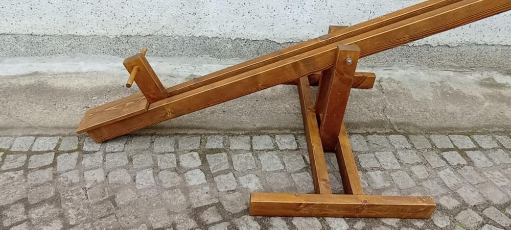 Детска дървена балансираща люлка везна тип конче за двор градина