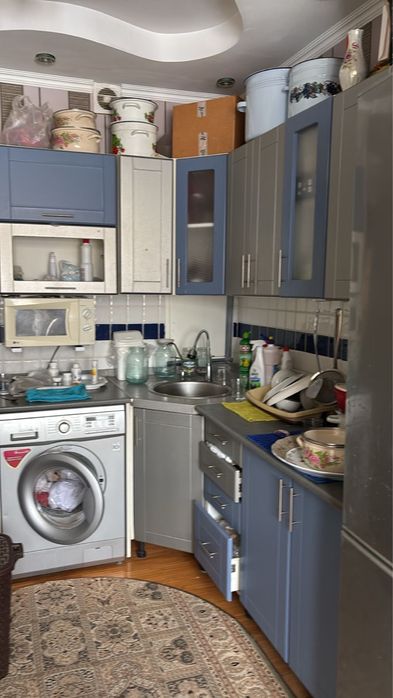 Кухонный гарнитур сатылады