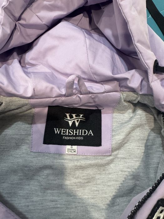 Продам куртку осень- весна ра девочку