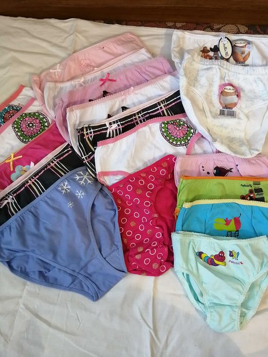 Трусики на девочек и мальчиков