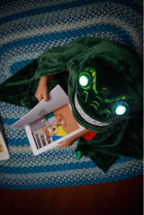 Одеало със светещи LED очи