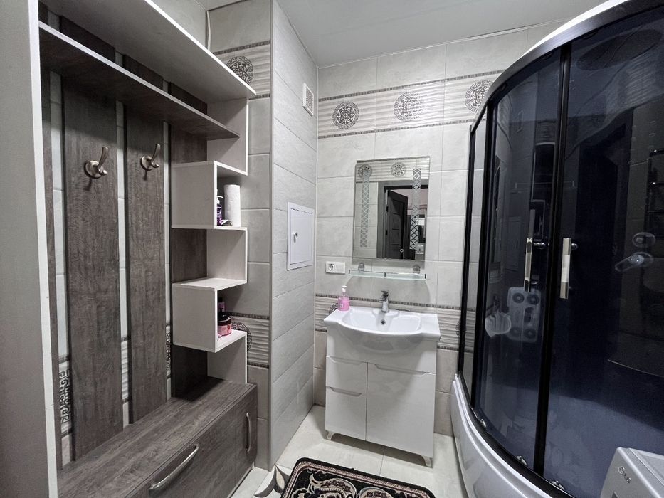 Sheriklikka kvartira QIZLARGA! Buyuk ipak yoli metro!