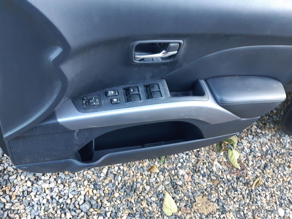 Interior piele incalzit peugeot 4007 citroen c crosser 750lei
