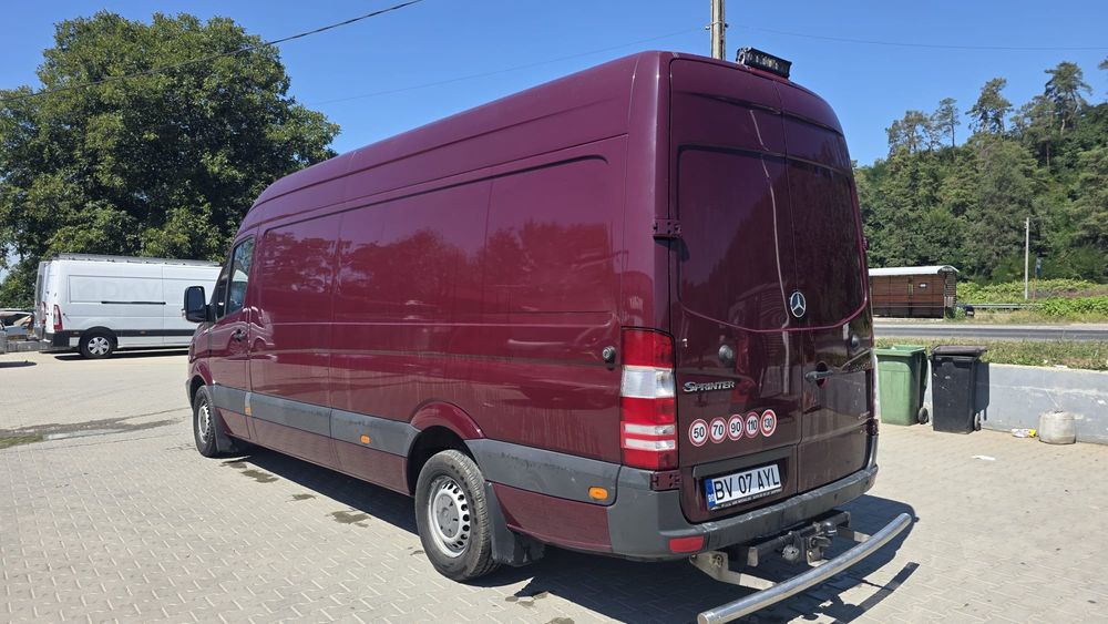 Mercedeș Sprinter 319