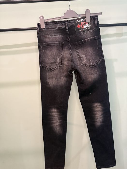 Blugi dsquared barbati