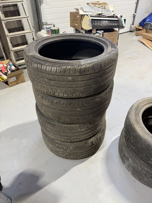 Резина Continental 235/45/R18