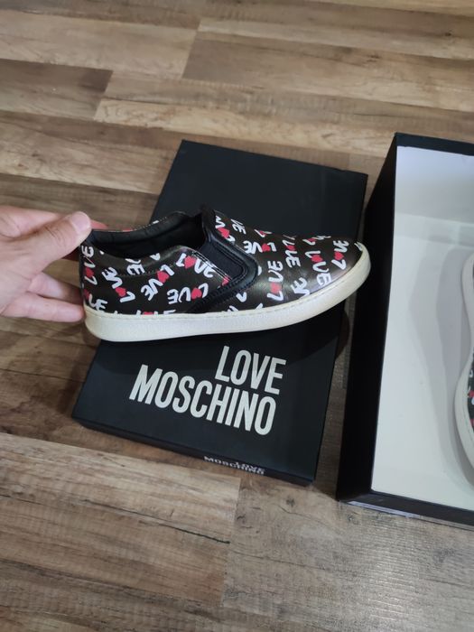Дамски обувки Moschino