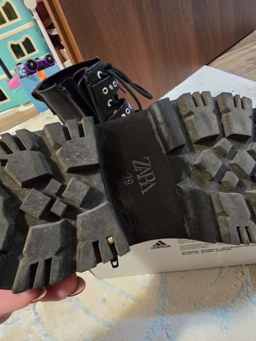 Ghete copii Zara marimea 29