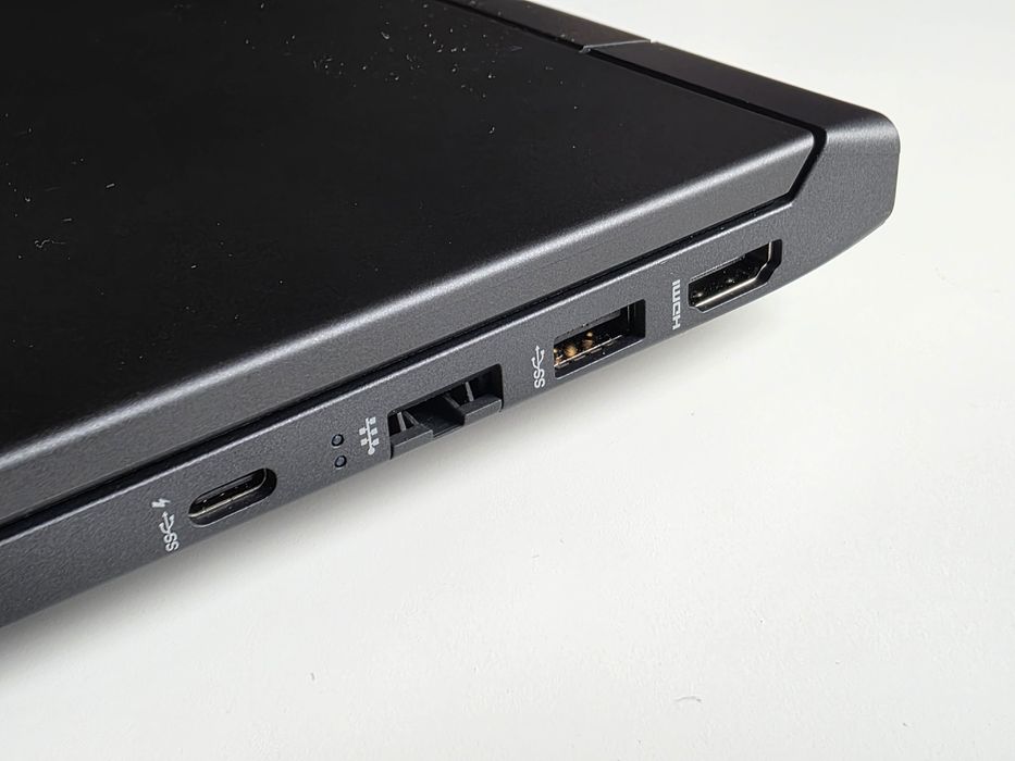 Геймърски лаптоп HP Victus 15-fa2700ng (B7VJ7EA)