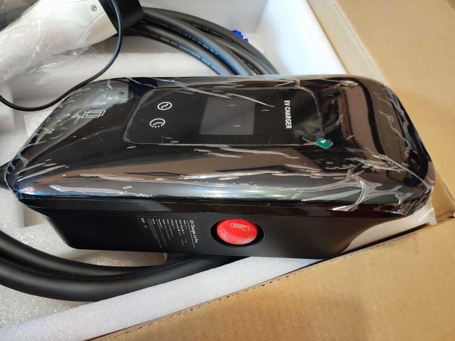 Трифазна зарядна станция за електромобили, 22 кW, нова, с Wi-fi