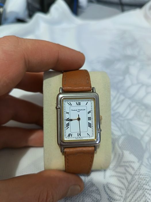 Lot 8 ceasuri funcționale baterie noua