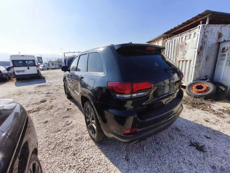Продавам Jeep Grand Cherokee 3.0 CRDI НА ЧАСТИ !!