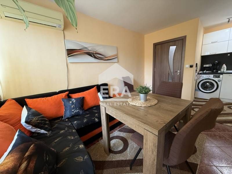 Продава се Двустаен апартамент в Варна, Колхозен пазар - 52 кв.м за 1470 €/кв.м - Снимка #3