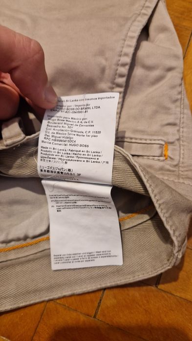 Pantaloni Hugo Boss 29/32 bej