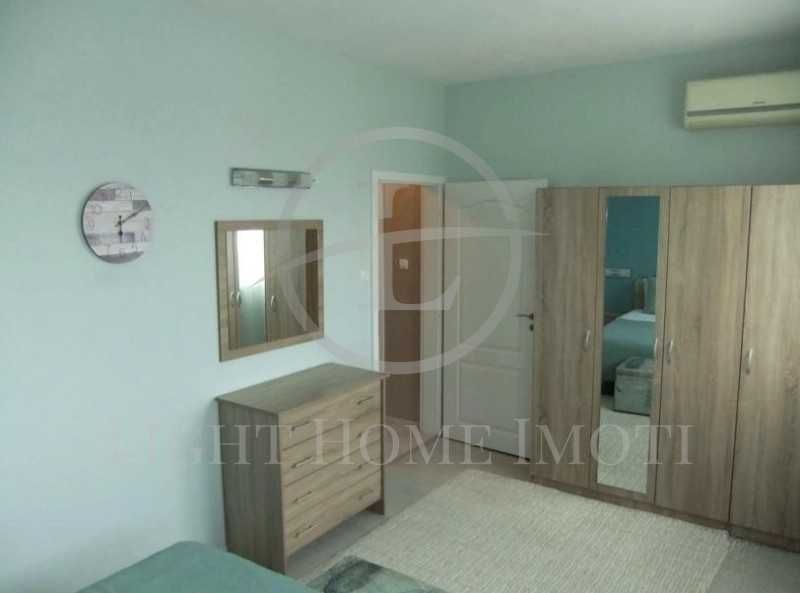 Продава се Тристаен апартамент в Пловдив, Каменица 2 - 88 кв.м за 1910 €/кв.м - Снимка #5