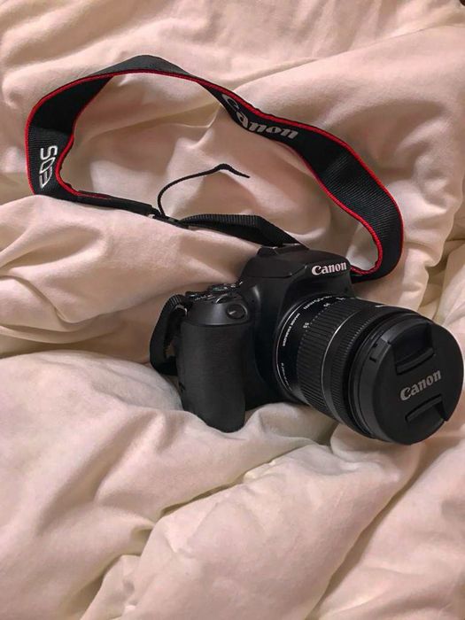 Продаю Canon 250D