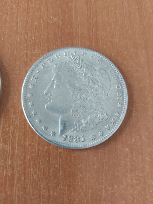 Lot 14 monede vechi dolar USA si lei (copii)