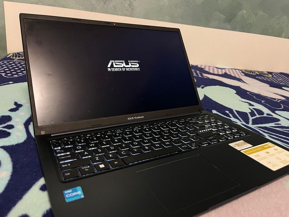 Laptop Asus vivobook 15